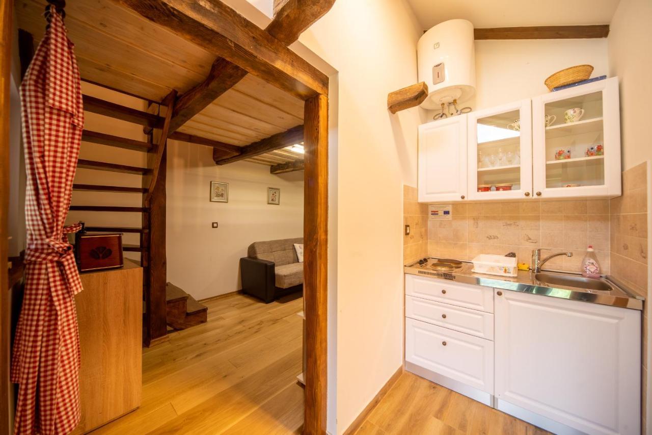 Val Hills Rural Holiday House Gaj Bagian luar foto